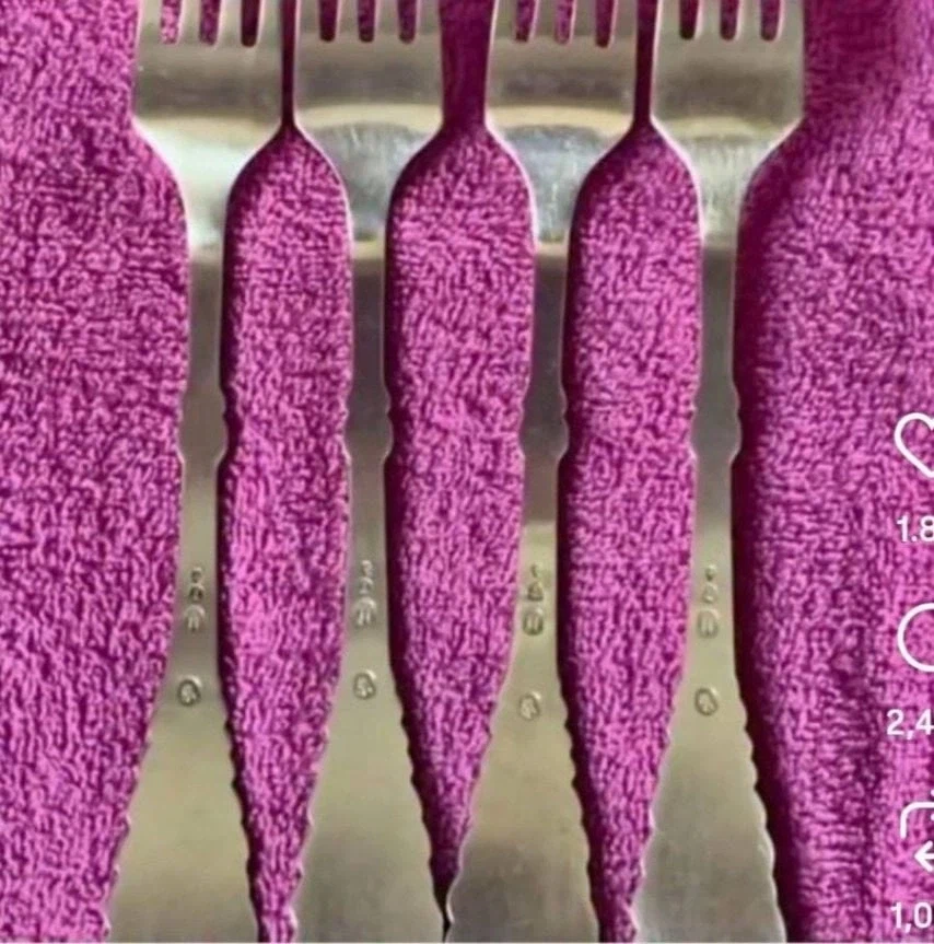 진실을 인식하기 전까지 이해되지 않는 사진_1.webp