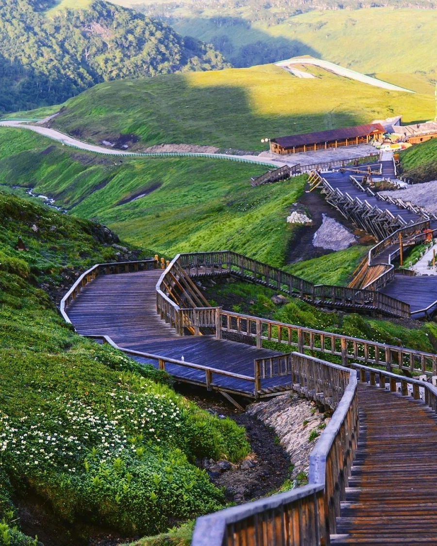 [요모] 백두산 3박4일 서파·북파 완전정복 75만원 #온천리조트_2.webp