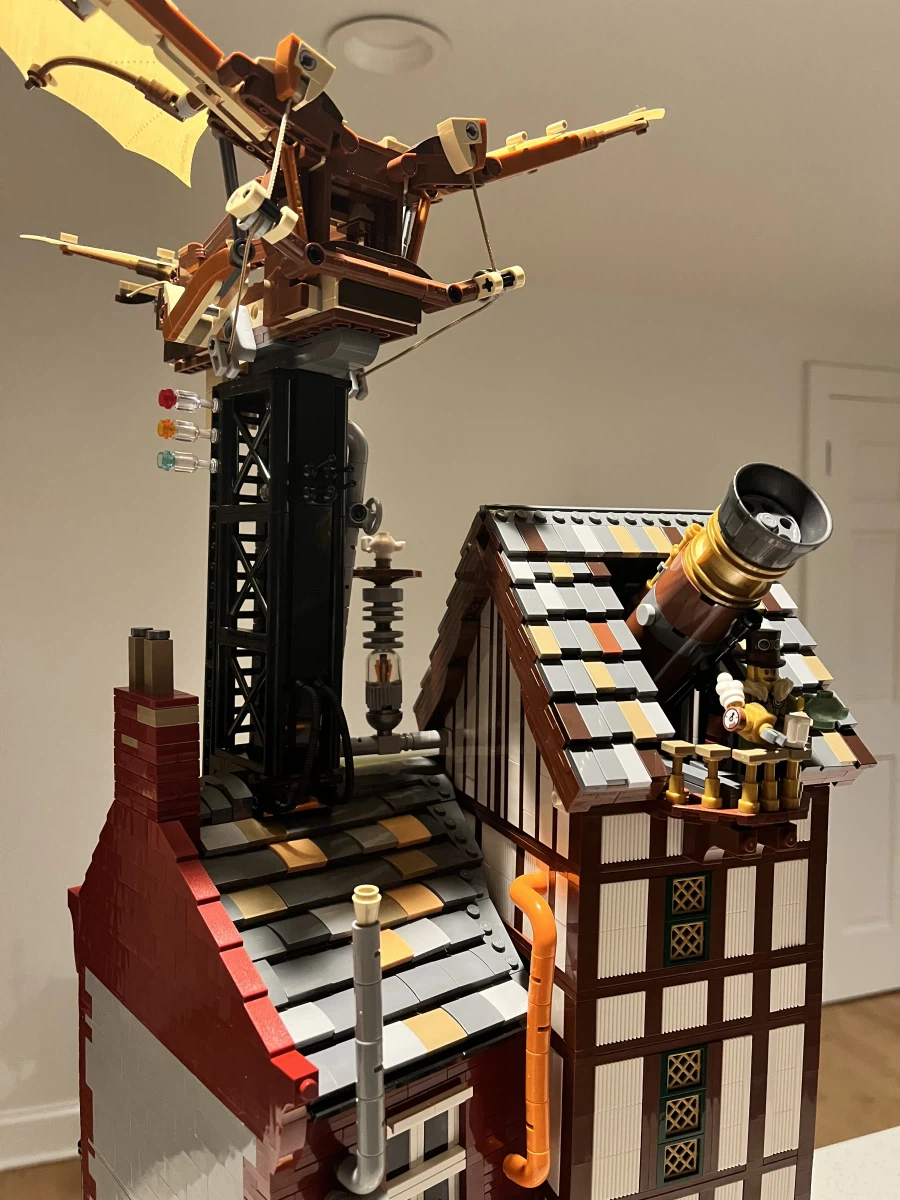 [스압] 미국 AFOL의 MOC 모듈러 - "방구석 공상가의 탑"_12.webp