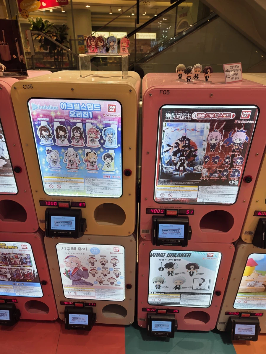 수원역의 버츄얼유튜버들_1.webp