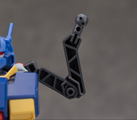 HGUC 1/144 구스타프 칼 00형 해외 리뷰_31.jpg