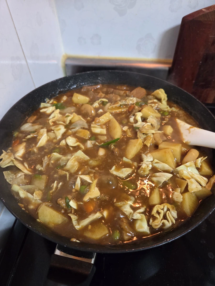 주말 내내 먹을 카레!_1.webp