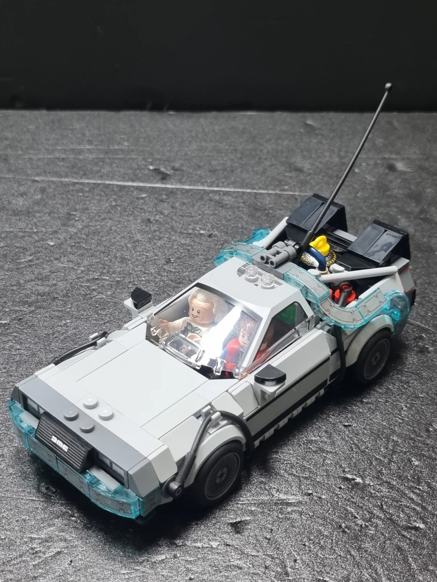 레고77256-백 투 더 퓨처 드로리안_8.webp