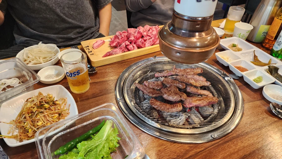 후배들 일 시키고 밥 사주기_1.webp