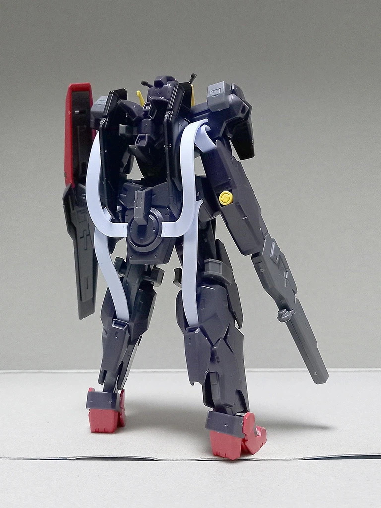 HG00 건담 플루토네 블랙_1.webp