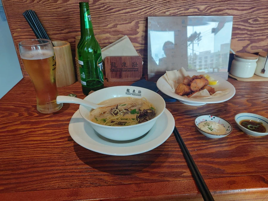 [돼억시니] 쉬는날 맥주한잔에 돈코츠 라멘 뚝딱_1.webp