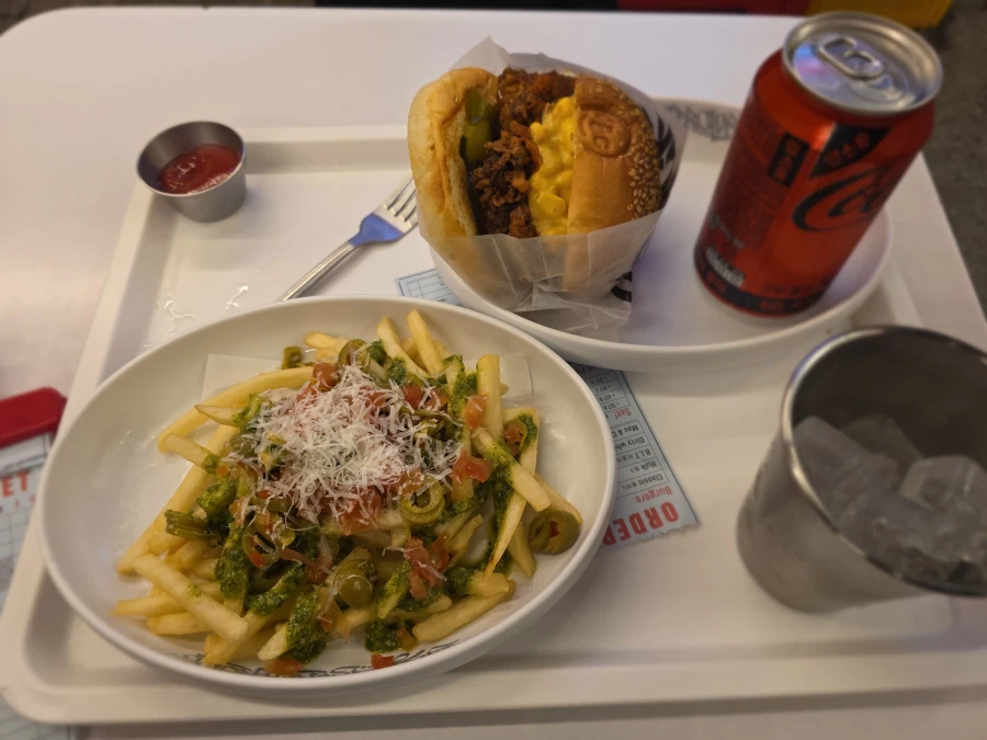 [돼억시니]치킨 샌드위치 쿰척_4.webp