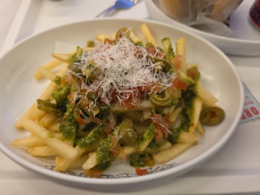 [돼억시니]치킨 샌드위치 쿰척_5.webp