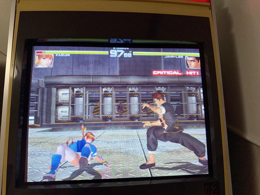 데드 오아 얼라이브 2_13.webp