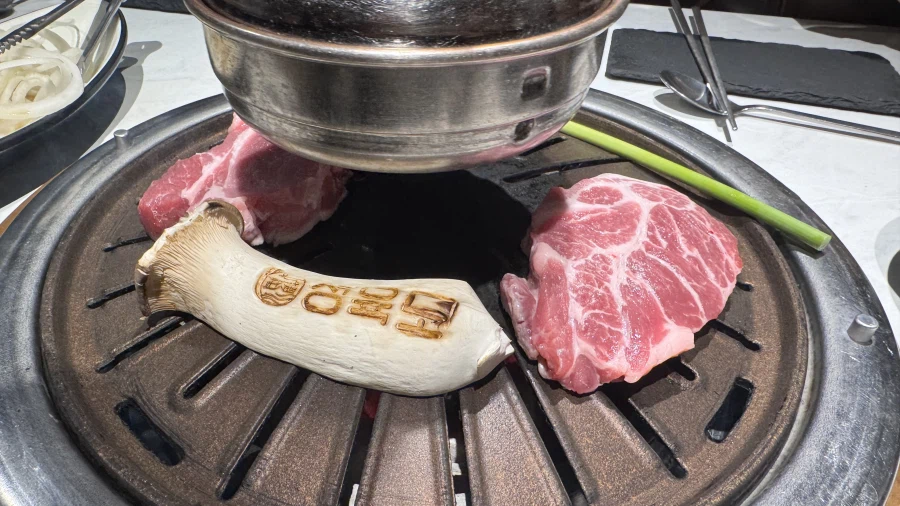 [돼노비]소소한 고기와 술_2.webp