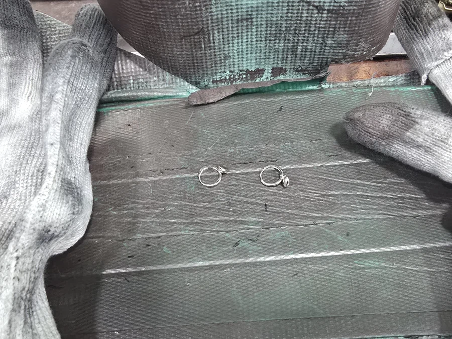 (자작?지름?) 좀 늦긴 했는데 작년 여름 귀걸이 사진입니다~_4.webp