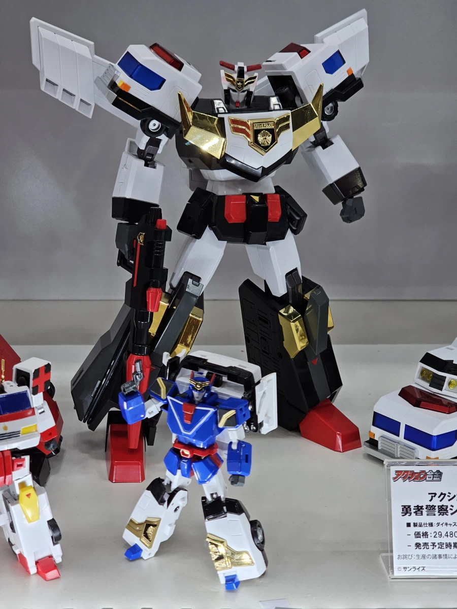 [액션토이즈]제이데커&듀크파이어 전시사진_3.webp