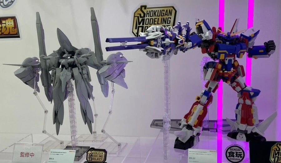 [반다이식완] SMP 하이페리온과 발테우스 대략적인 크기 비교 이미지_2.webp