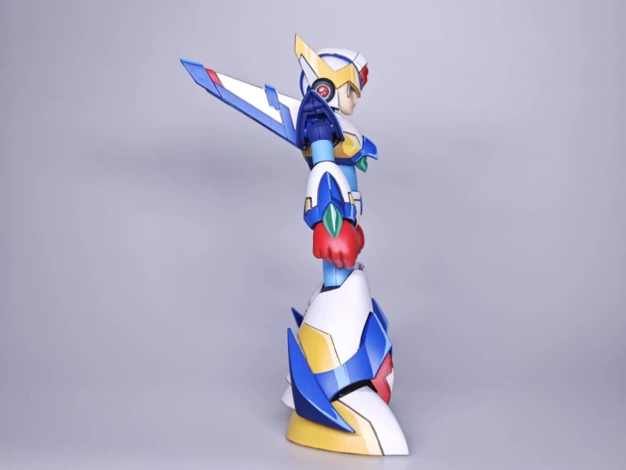 [고전의 감동] 코토부키야 록맨 X 팔콘 아머 이차원 도색_6.webp