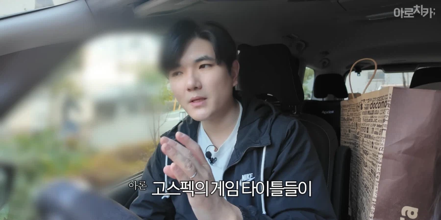 유튜브) 둘째 딸 한살 생일 선물에 아빠의 센스있는 선물로 후끈해진 집안분위기_37.webp