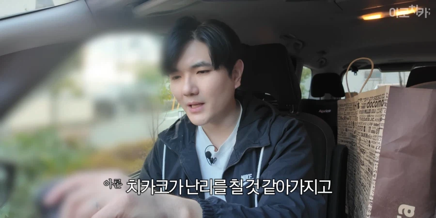 유튜브) 둘째 딸 한살 생일 선물에 아빠의 센스있는 선물로 후끈해진 집안분위기_42.webp