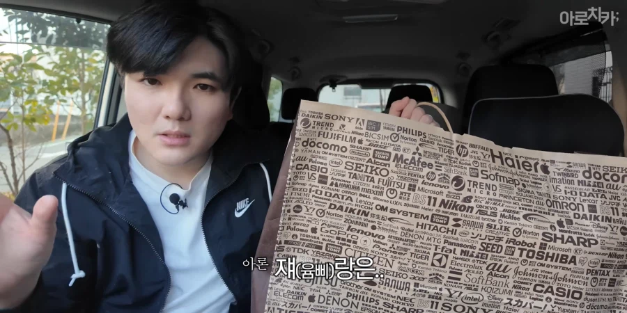 유튜브) 둘째 딸 한살 생일 선물에 아빠의 센스있는 선물로 후끈해진 집안분위기_54.webp