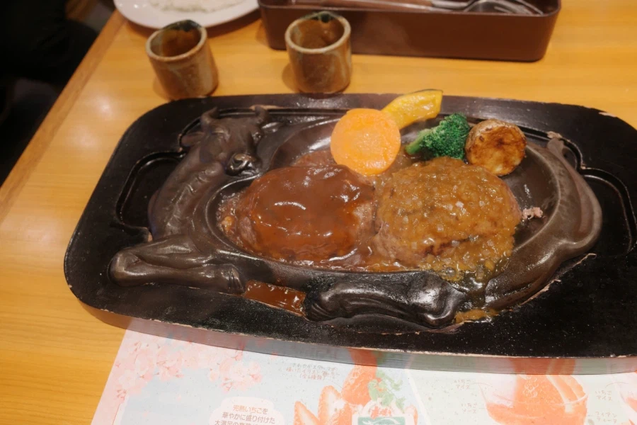 제목은 일본 여행으로 하겠습니다. 근데 이제 일등석을 곁들인. (上) (스압)_51.webp