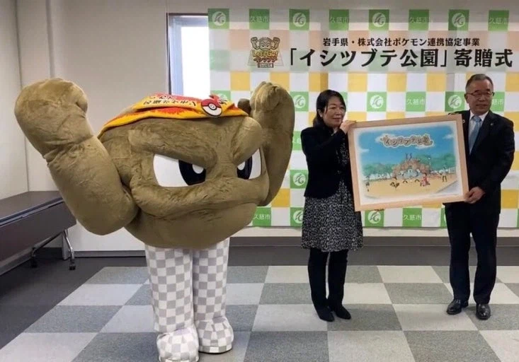 꼬마돌 코스프레.jpg_1.webp