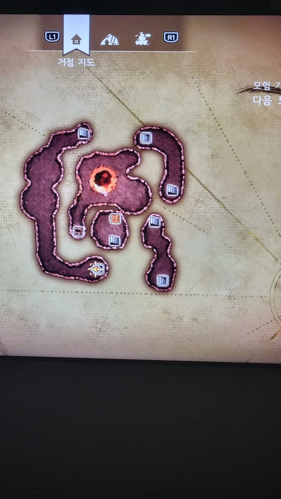 불의산 3층 상자 도와주세요_1.webp