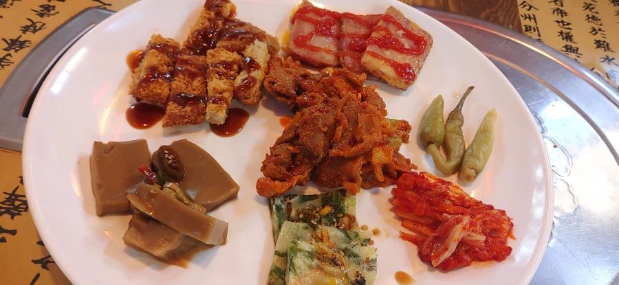 가끔 만드는 술안주와 비빔밥 먹을수 있는 한식뷔페_5.webp