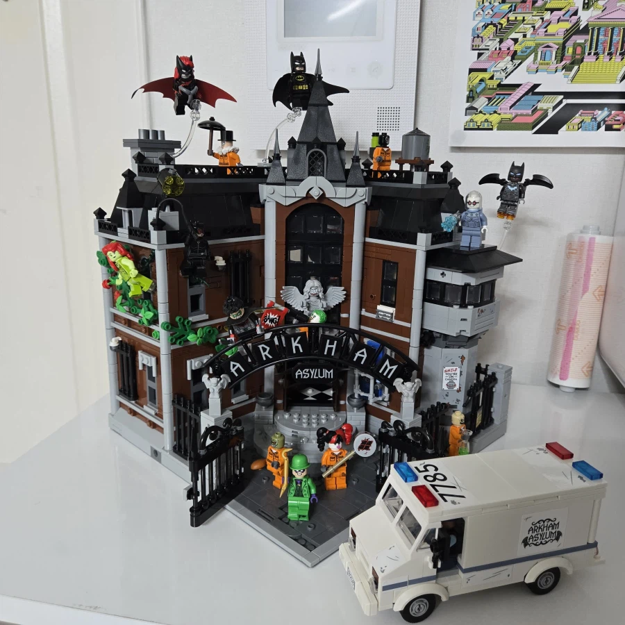 [DC] 살벌한 정신병원 레고 아캄 어사일럼 2025_14.webp