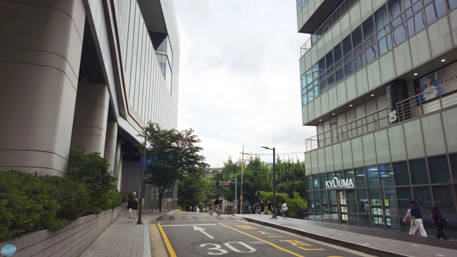 청량리 & 홍대 둘러보기.. 서울 나홀로 궁상여행 2일차_121.webp