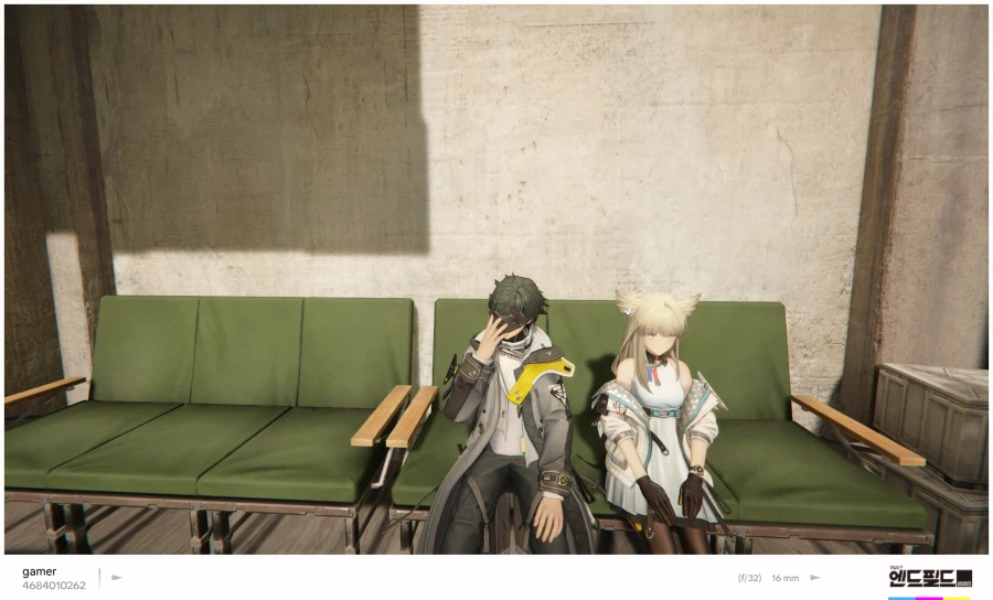 사진가이드 - 의자 같이앉는 방법_1.webp