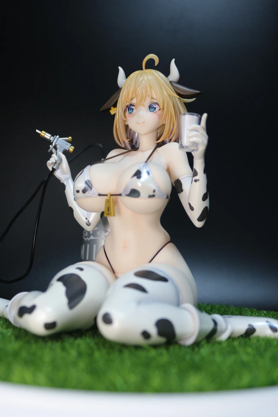 [PHAT!] 바니수트플래닝 소피아 F 셔링 젖소 비키니 Ver._7.webp