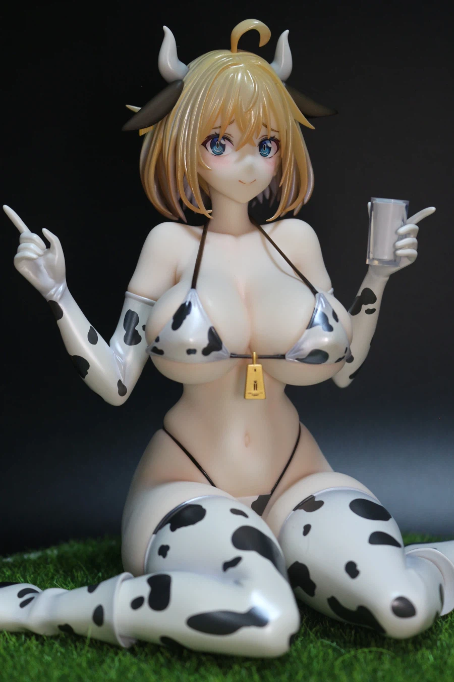 [PHAT!] 바니수트플래닝 소피아 F 셔링 젖소 비키니 Ver._40.webp