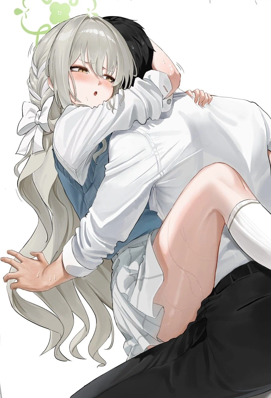 블루아카)미요가 헐벋고 오망코댄스추는 짤도 꼴리지만_2.webp