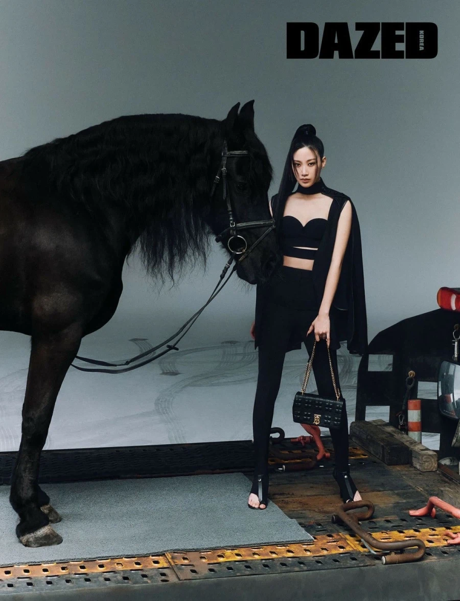 이런 사진들은 궁금한게_1.webp