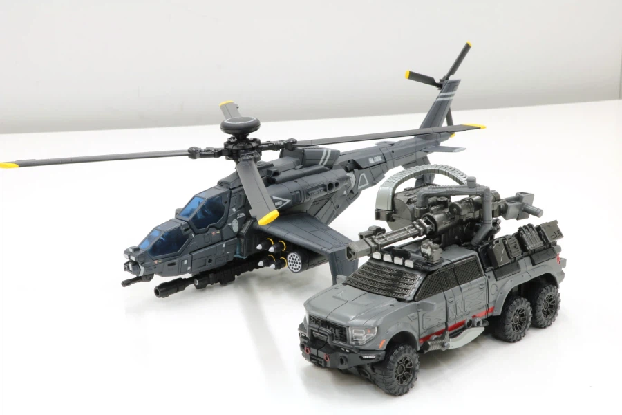 [타카라토미] 트랜스포머 OVERGEAR 시리즈 개발 담당자 인터뷰_4.webp