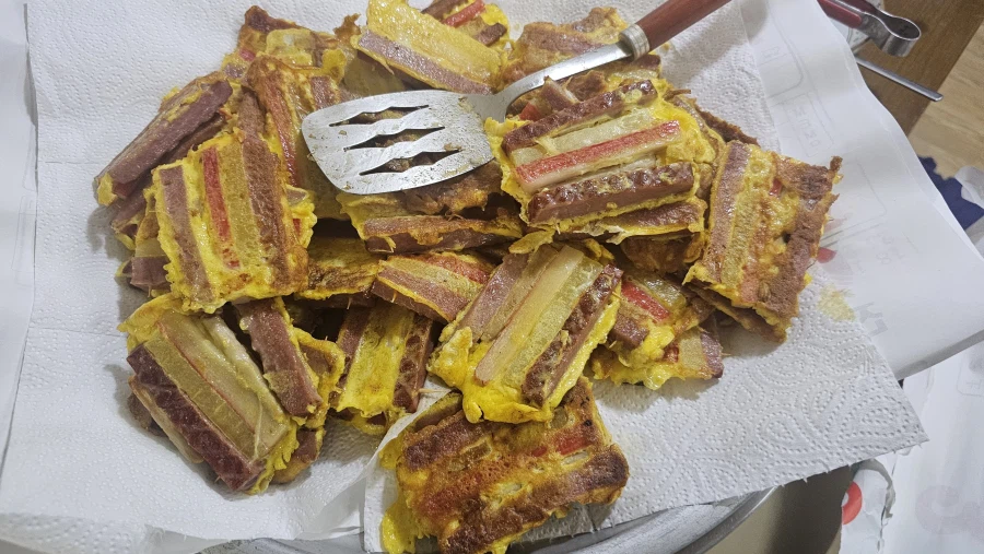 모두들 즐거운 구정 설날이 되시길 바랍니다 (with 꼬지전)_7.webp