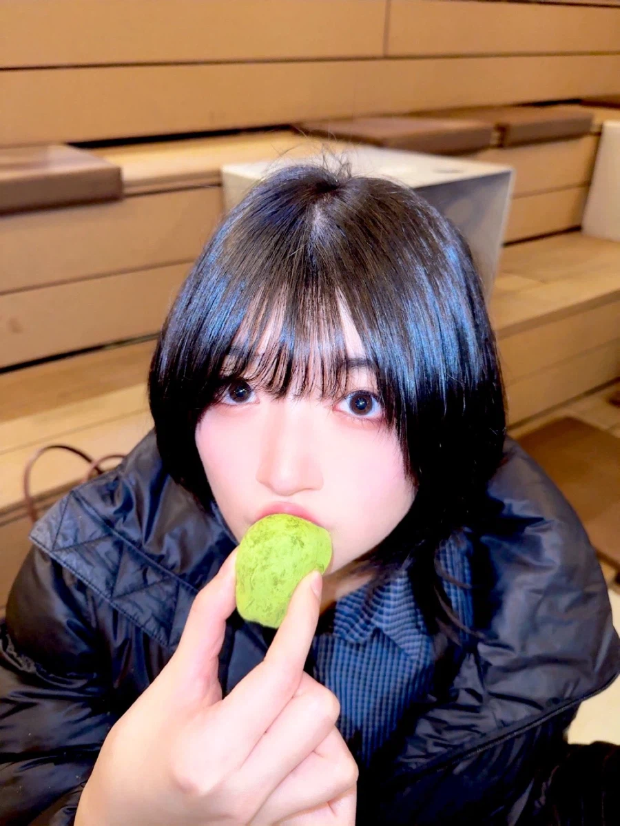 두쫀쿠 먹는 일본 성우_1.webp