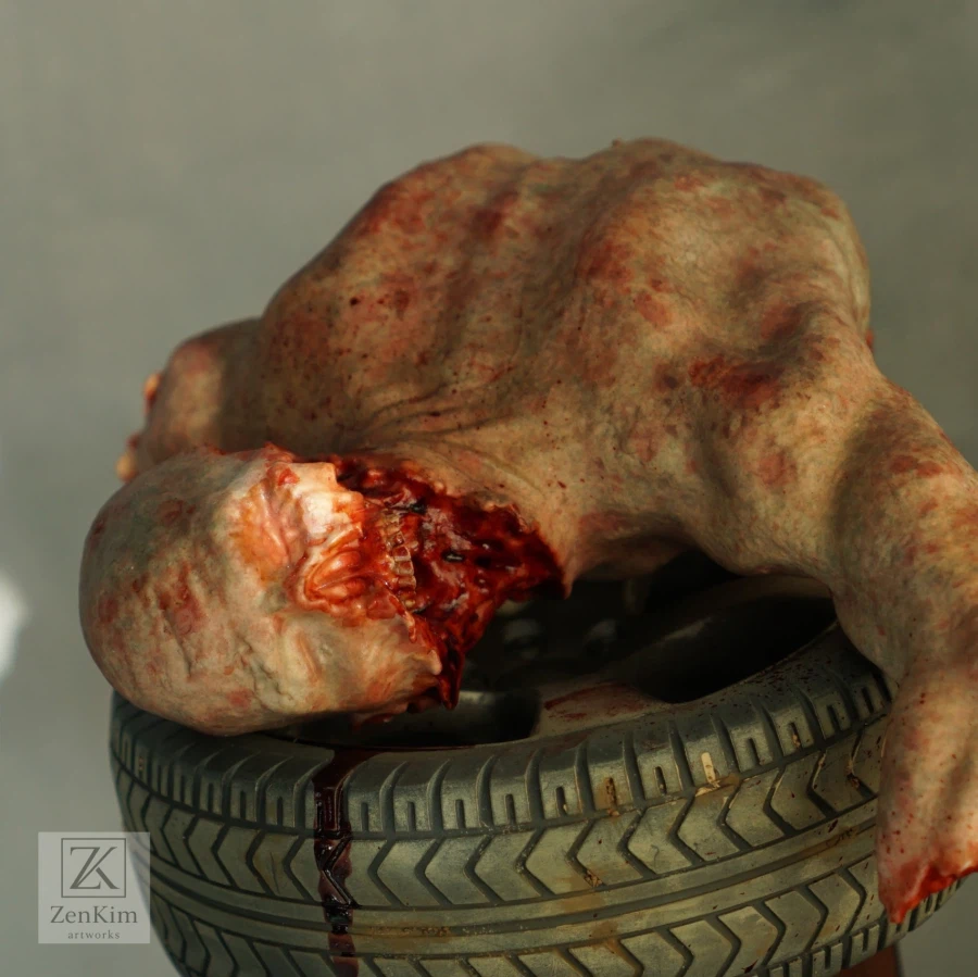 1/4 클레어 레드필드 스태츄_8.webp