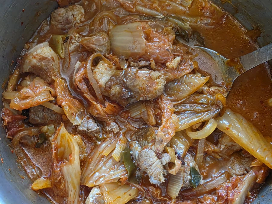 우리할매 떡볶이. 제과점 햄버거. 돼지고기 김찌._5.webp