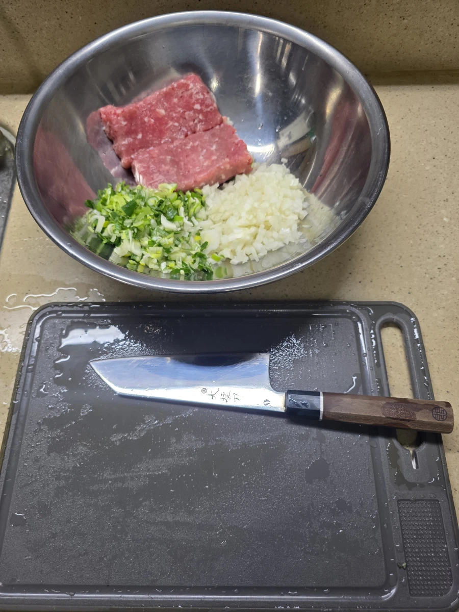 당직서며 해먹는 점심 손만두 손칼국수_2.webp