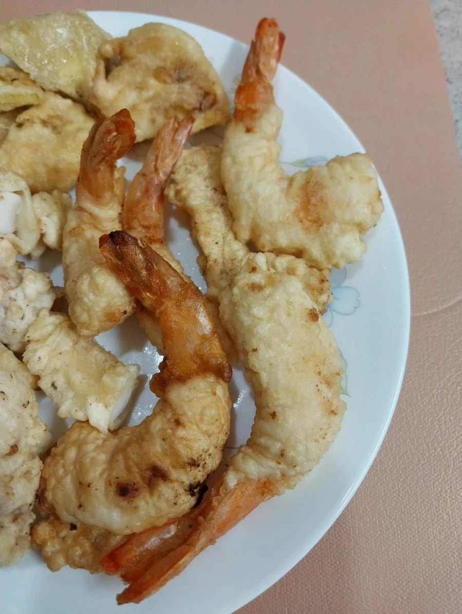 집밥-명절 모듬튀김 백반_2.webp