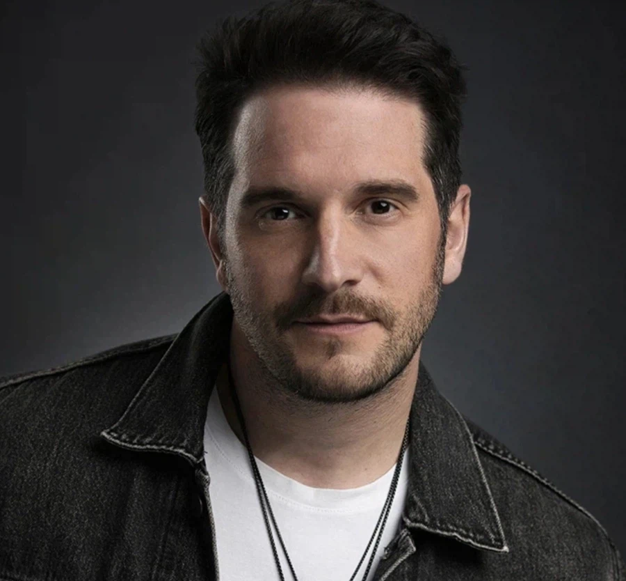 바하) 9탄 레온이.. 이남자 모델링. 할배가 아닌뎁 .. 으음_3.webp