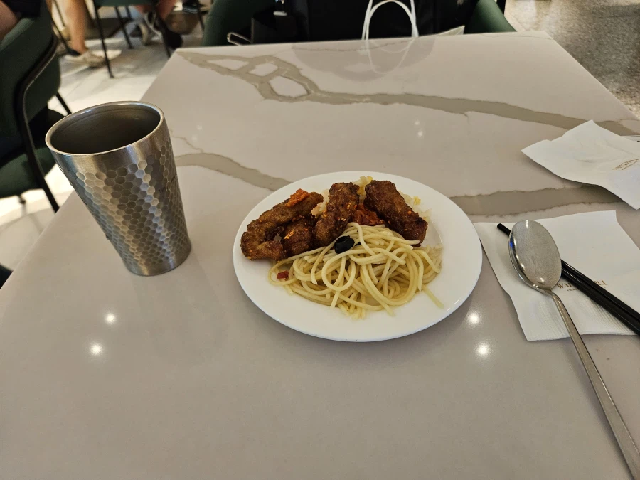 2025년 10월, 9박 11일 이집트 여행기-1(인천공항-카이로 도착)_3.webp