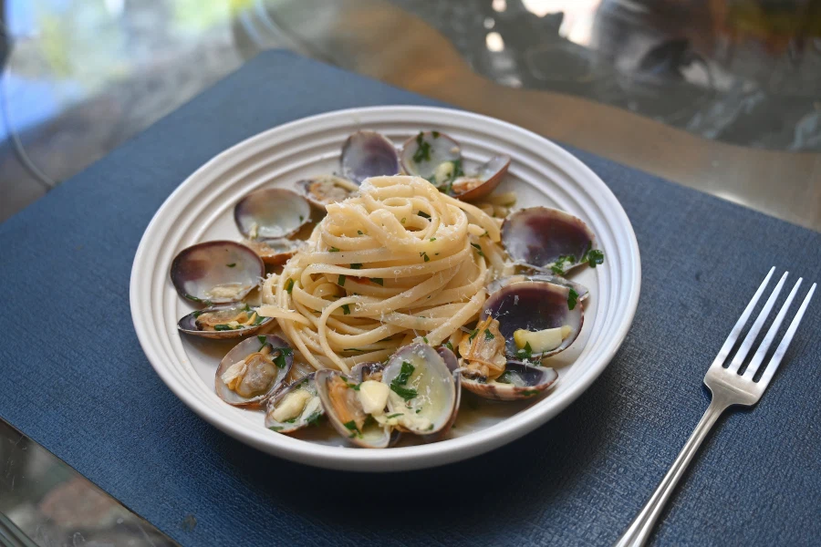 브런치로 대충 해묵은 봉골레 파스타;ㅎ_2.webp