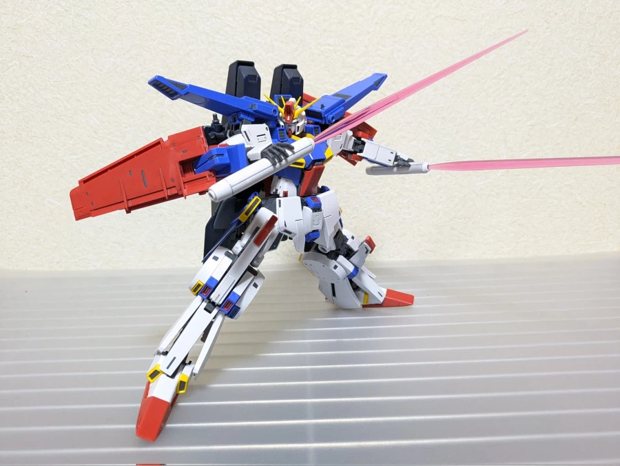 MG 풀 아머 ZZ 건담 내부 강화형 + FAZZ 장갑 조합 사진 & 영상_7.webp