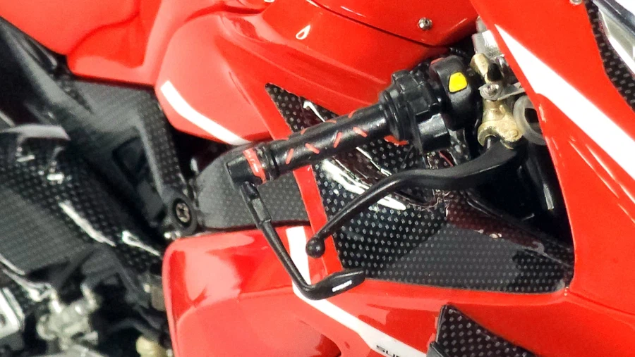 [TAMIYA] 1/12 DUCATI SUPER LEGGERA V4R_31.webp