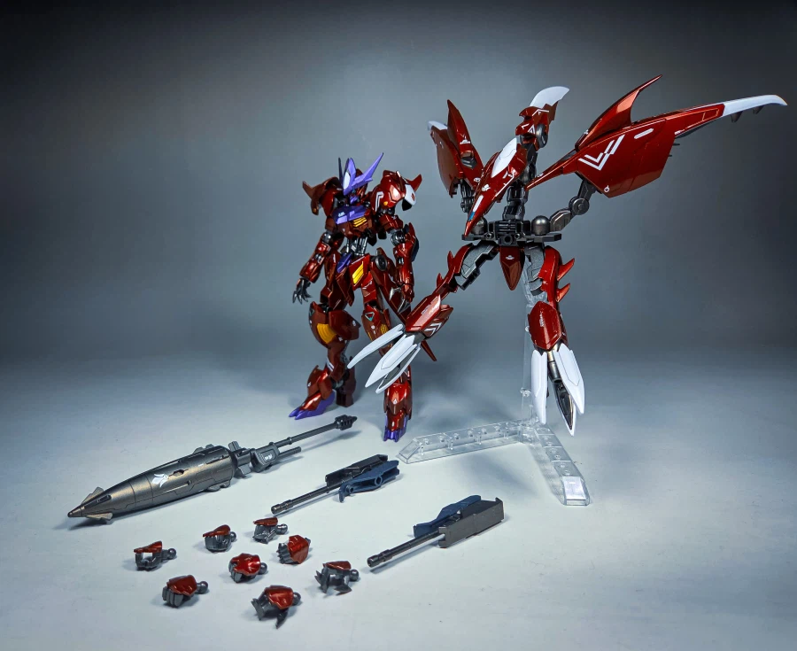 HG 건담 어메이징 발바토스 루프스 완성_9.webp