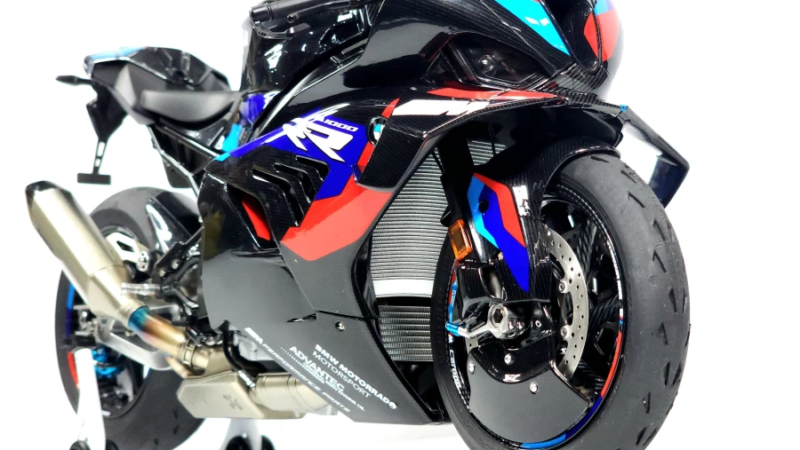 [MENG] 1/9 BMW M1000RR_3.webp