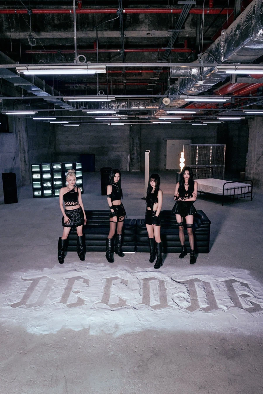 [에버글로우] 🐟에바참치글로우🐟 EP00 Let's go + 신보 컨셉포토_10.webp