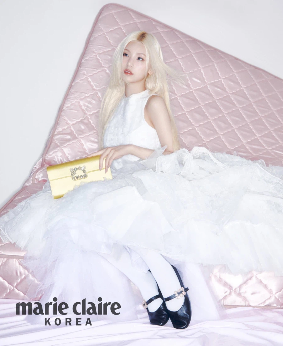 [있지] 로저 비비에와 있지 예지가 함께한 마리끌레르 3월호 커버_3.webp