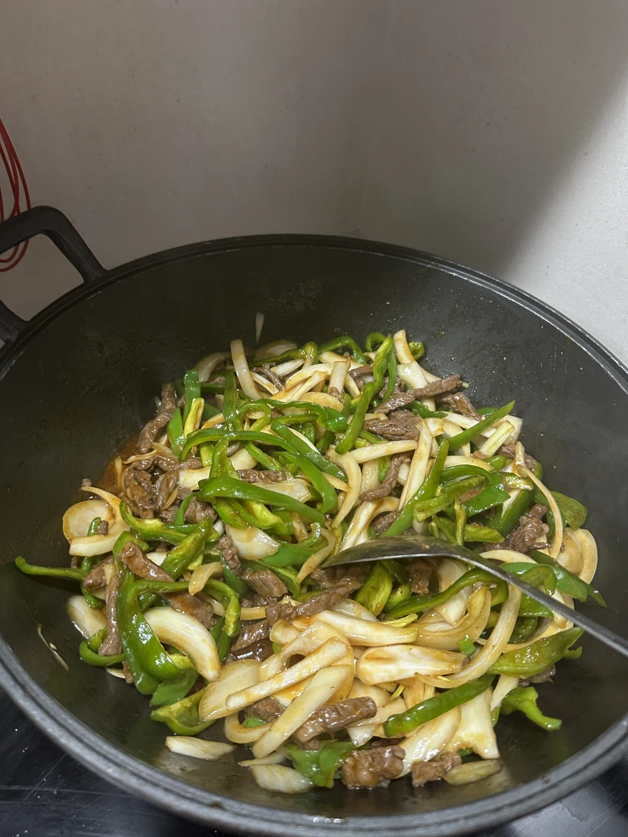 돼억시니) 만들어 먹은 고추잡채_3.webp