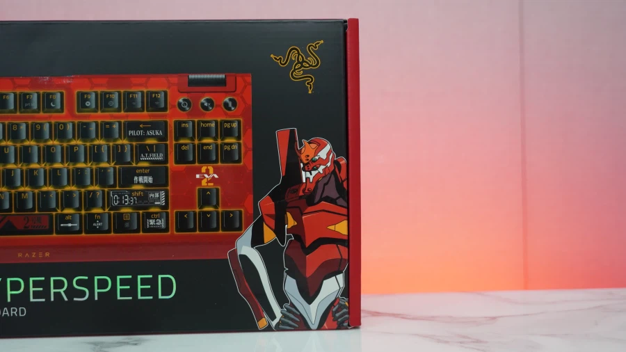 [네이버] 싱크로율 폭주 중! RAZER 에반게리온 콜라보 국내 최초 언박싱_3.webp